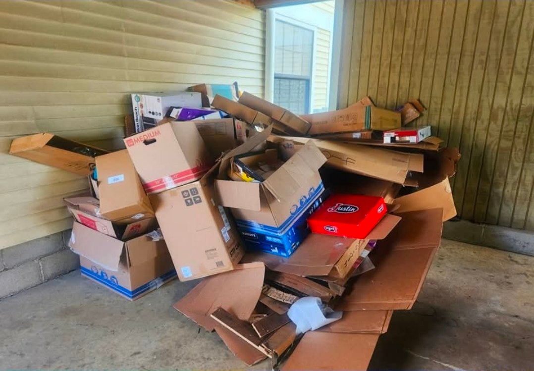 Professional recycling removal of old cardboard and boxes from a local Central Ohio resident froma recent move.